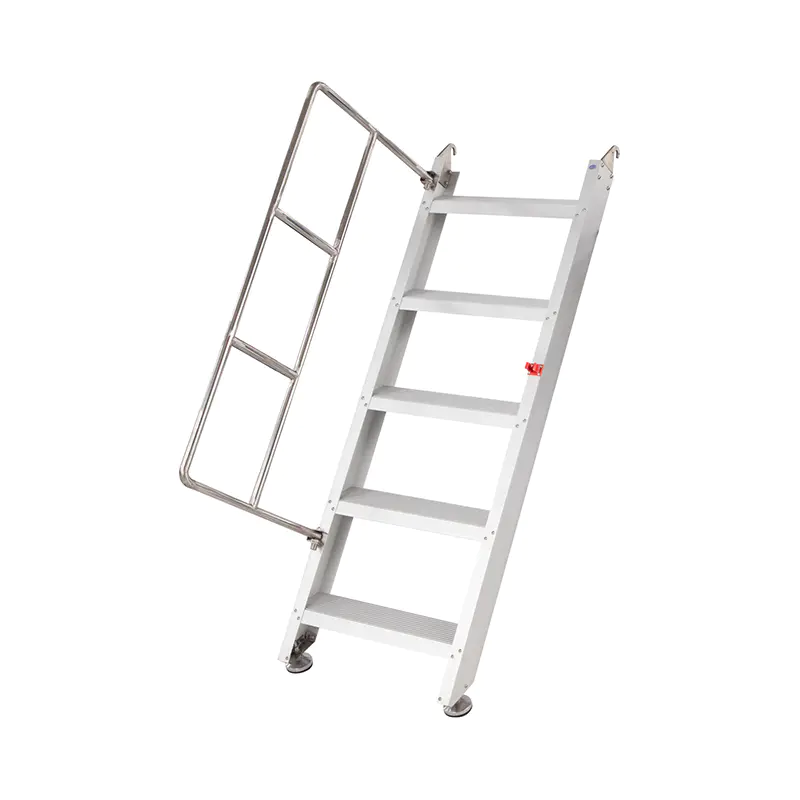 Pevný nástupný rebrík