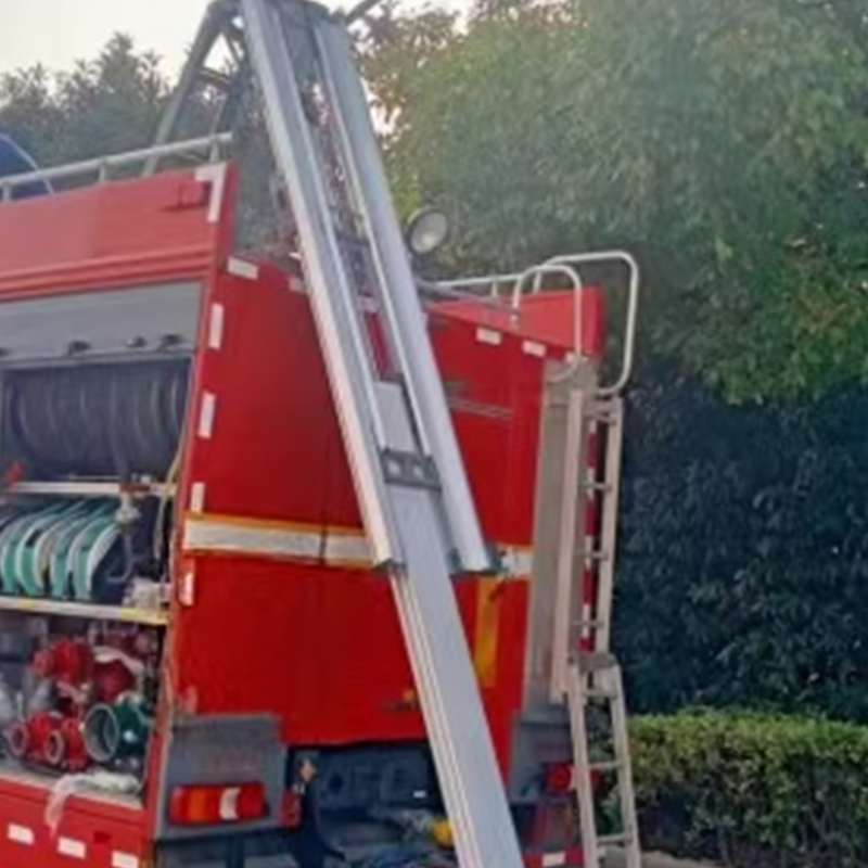 Elektrické rebríkové regály na hasičské autá Elektrické rebríkové regály na hasičské autá