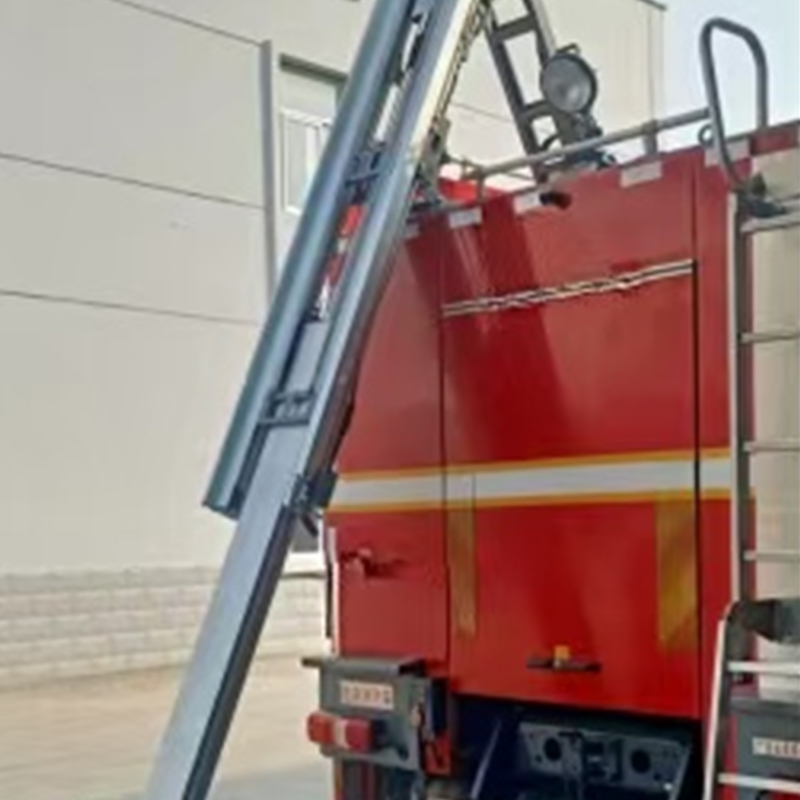 Elektrické rebríkové regály na hasičské autá Elektrické rebríkové regály na hasičské autá